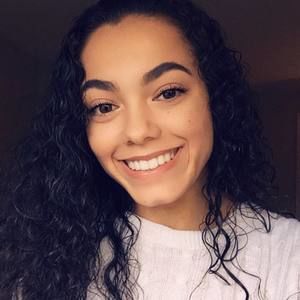 Meet your Posher, Mackenzie